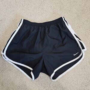 Nike - Shorts